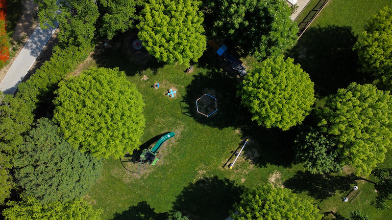 Foto dall'alto del parco giochi